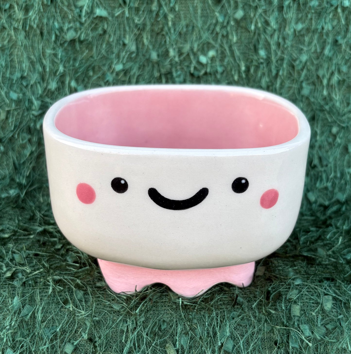 Square Bowl w/Wavy Bottom